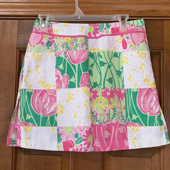 Lily Pulitzer Skort Derby Print  Trophy Patch size 2 - Picture 1 of 3